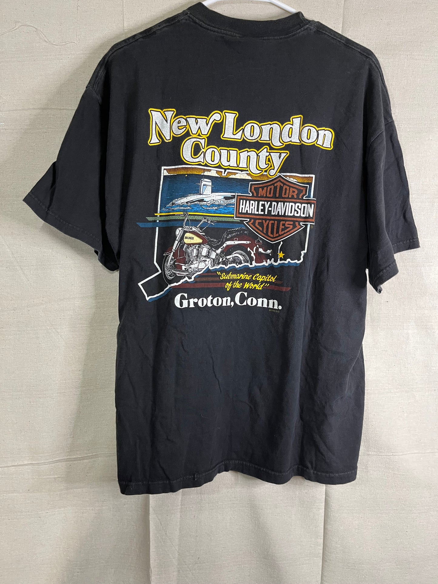 New London county Harley Davidson tee