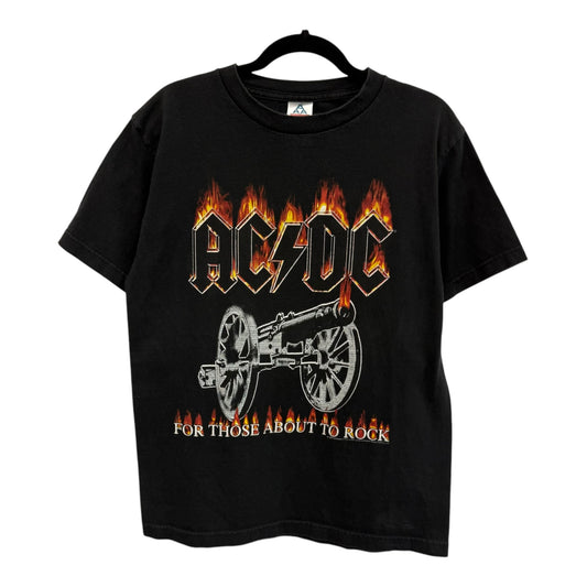 Vintage AC/DC for those about to rock tee size M