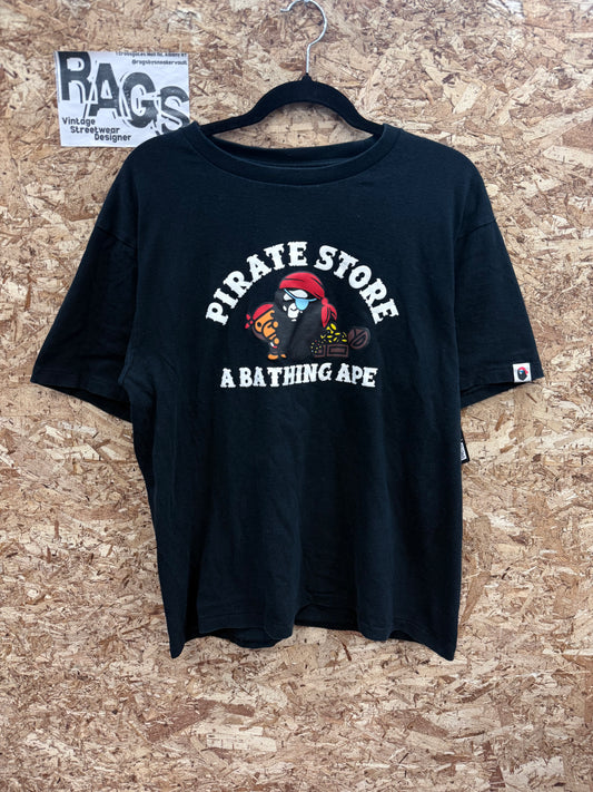 A BATHING APE PIRATE STORE TEE BLACK  SIZE LARGE